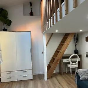  Appartement : Charmant 2 Pièces Au Calme France