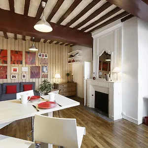  Appartement Droles De Dames By Cocoonr France